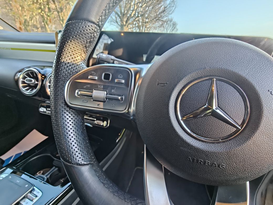 2018 Mercedes-Benz A 180