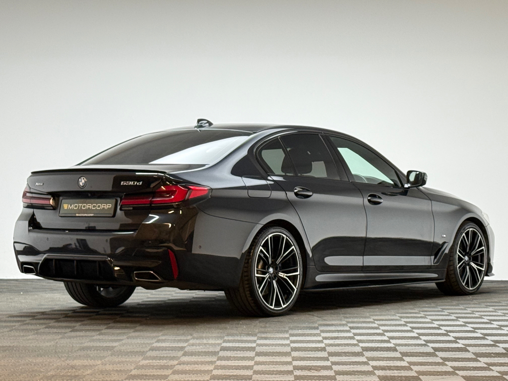 2021 BMW 5 Series