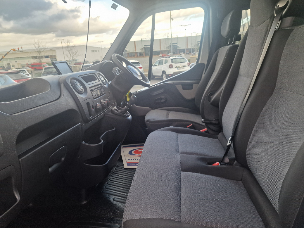 2018 Renault Master