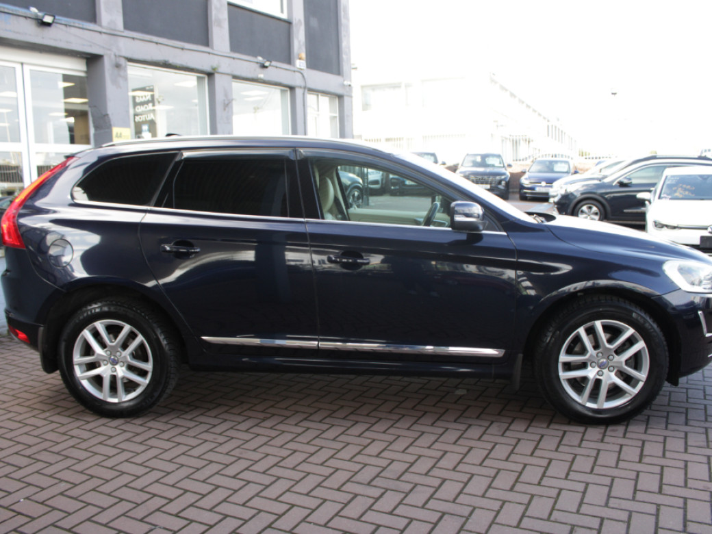 2017 Volvo XC60