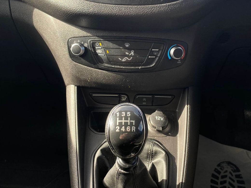 2022 Ford Transit Courier