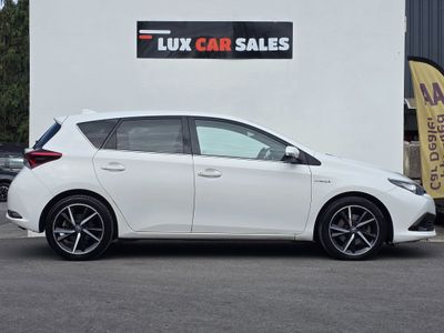 2017 Toyota Auris