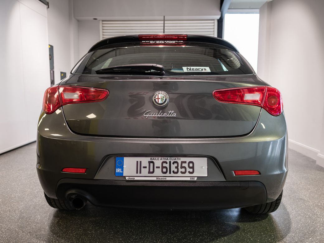 2011 Alfa Romeo Giulietta
