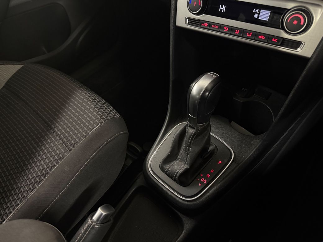 2015 Volkswagen Polo