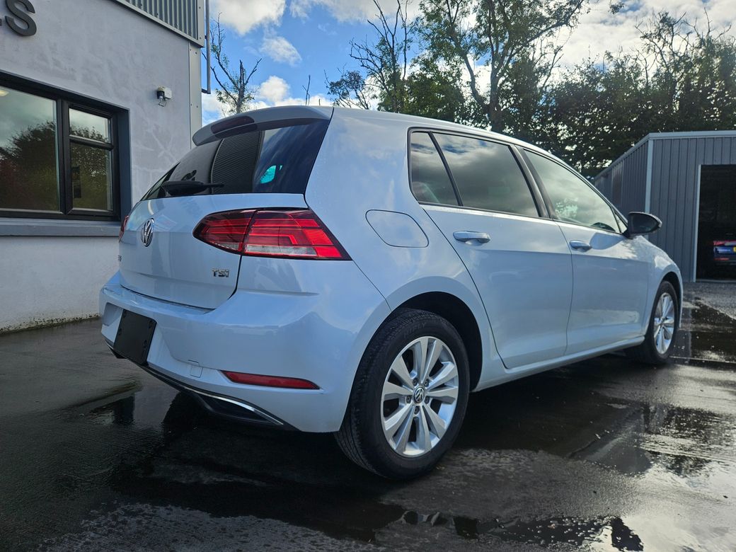 2017 Volkswagen Golf