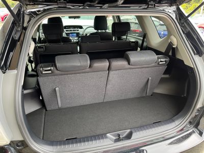 2018 Toyota Prius Alpha