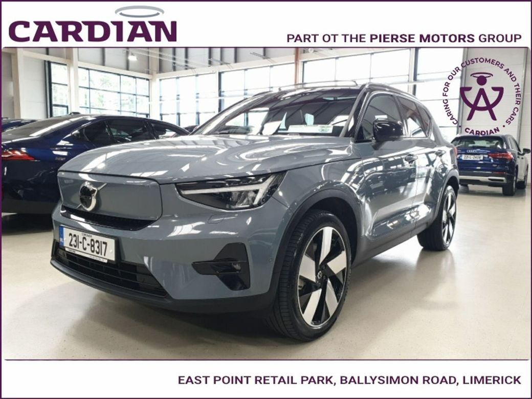 2023 Volvo XC40