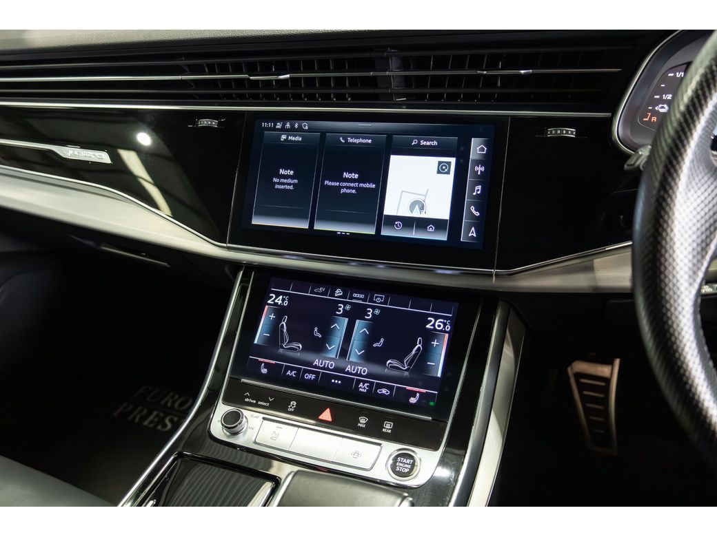 2021 Audi Q8