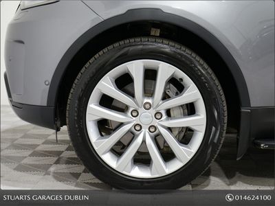 2024 Land Rover Discovery