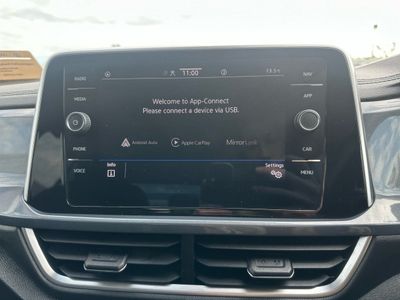 2023 Volkswagen T-Roc