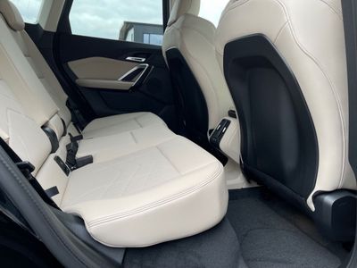 2025 BMW iX1