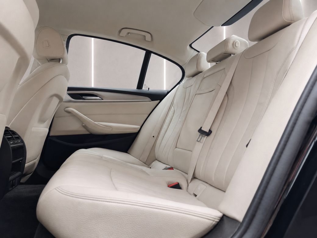 2019 BMW 5 Series