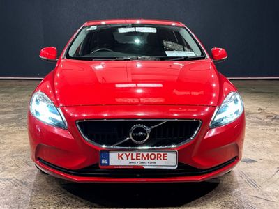 2018 Volvo V40