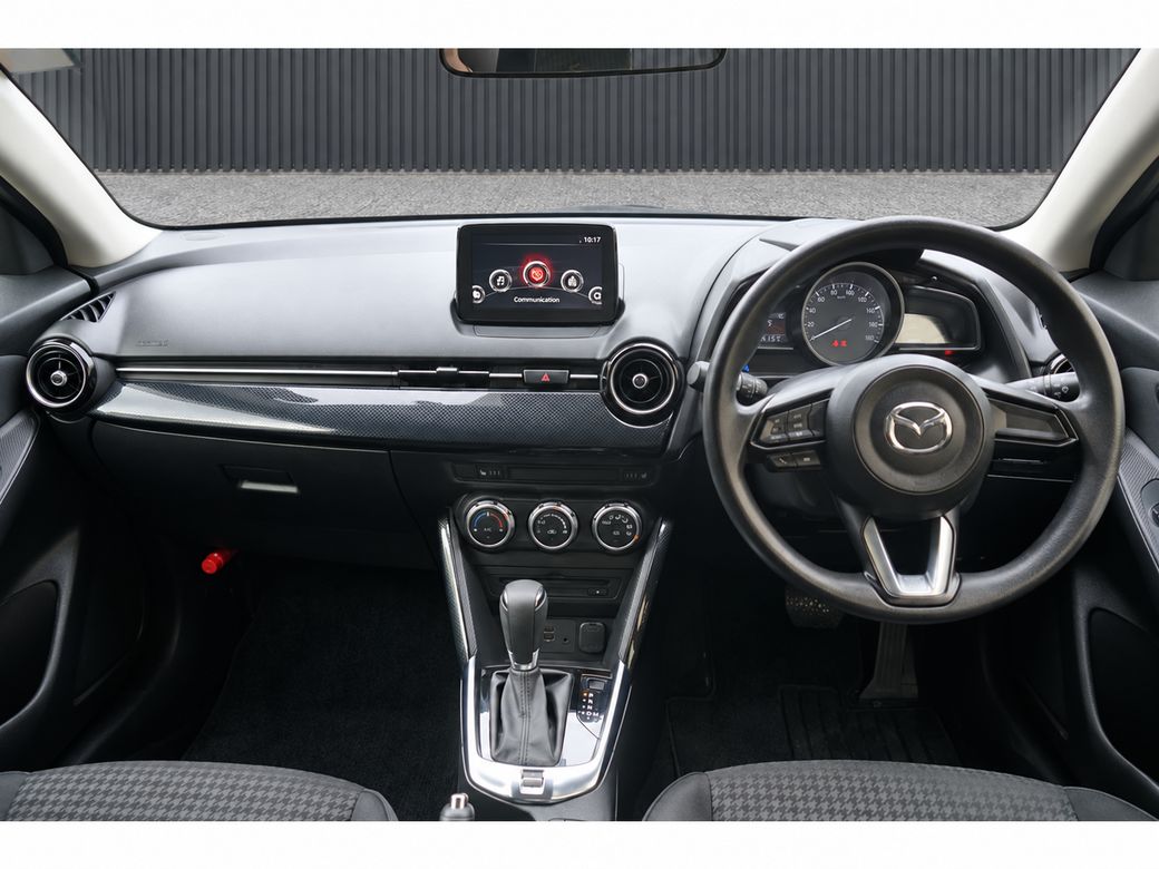 2017 Mazda Demio