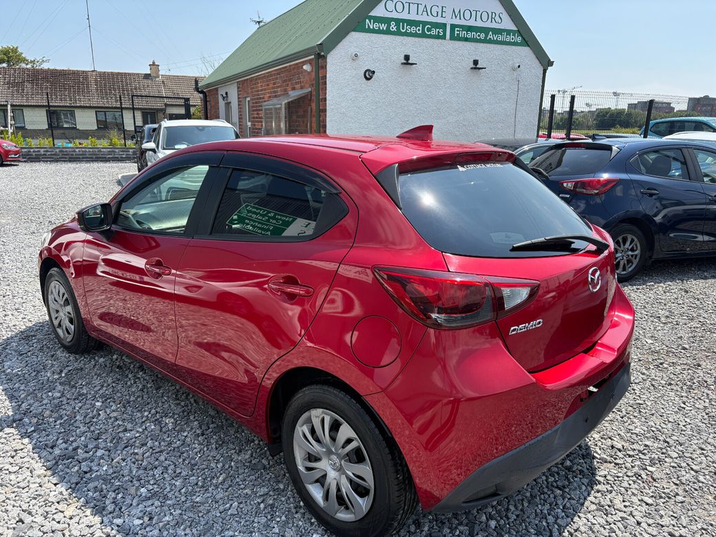 2017 Mazda Demio