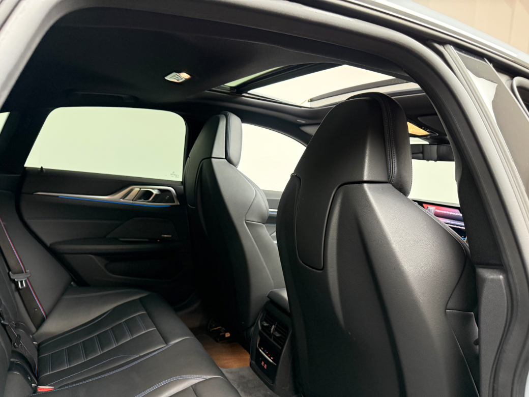2023 BMW i4