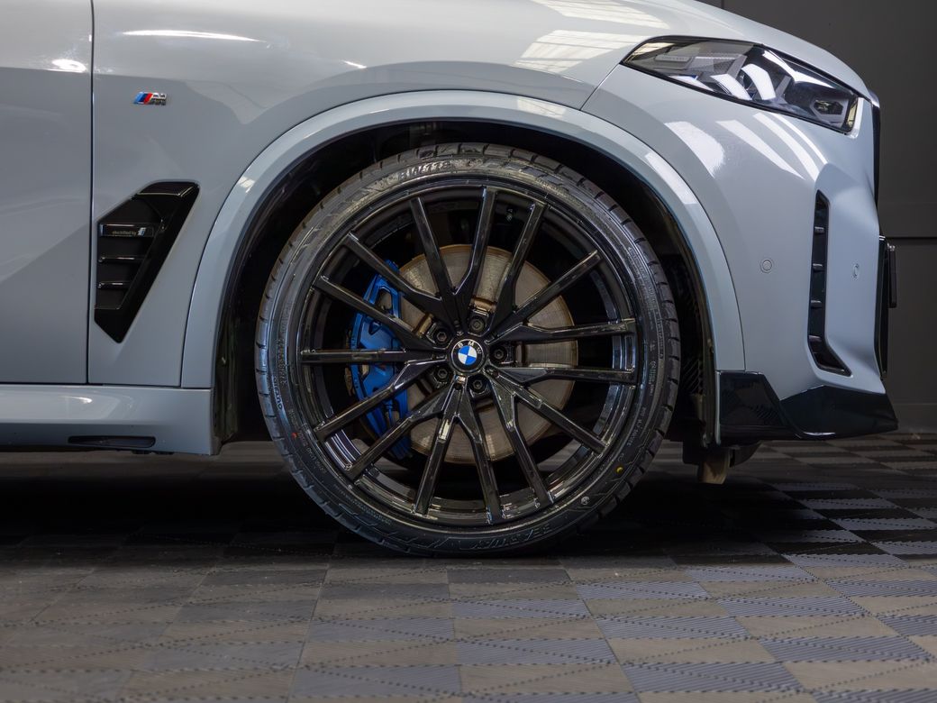 2023 BMW X5