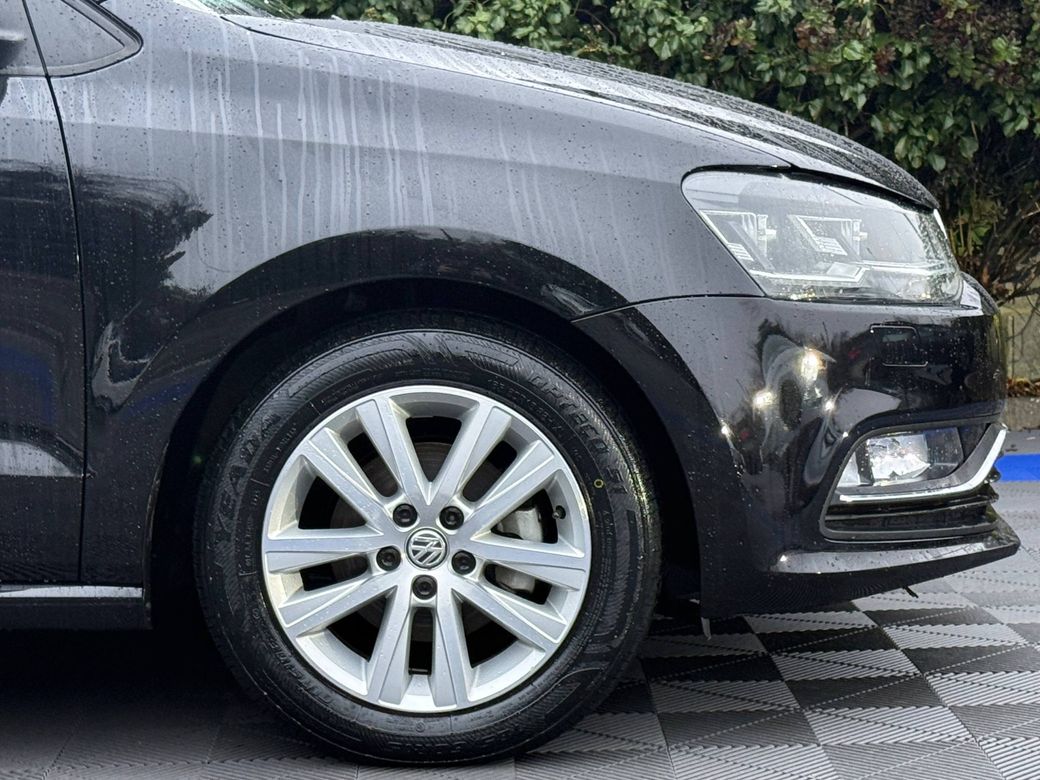 2017 Volkswagen Polo