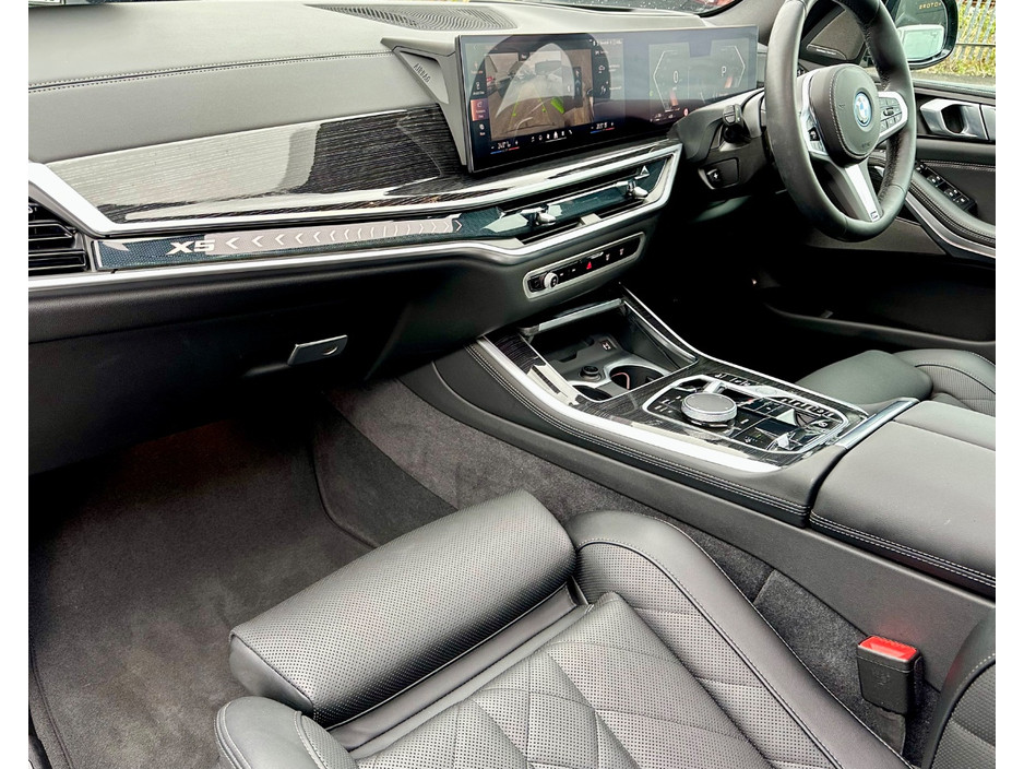 2025 BMW X5