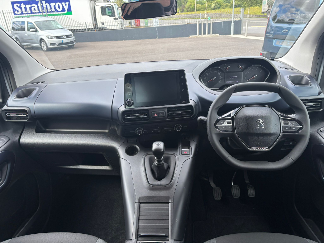 2024 Peugeot Rifter