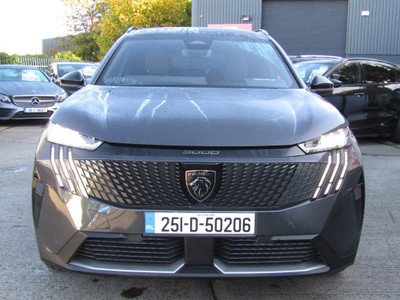 2025 Peugeot 5008