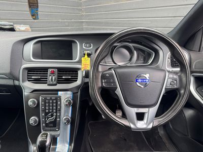 2016 Volvo V40