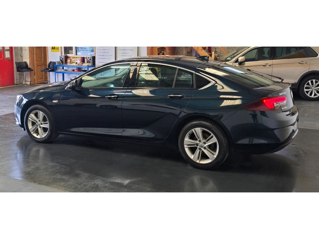 2017 Vauxhall Insignia