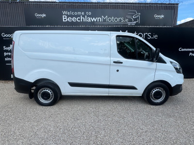 2022 Ford Transit Custom