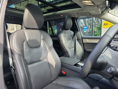 2025 Volvo XC90