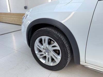 2017 Volvo V60 Cross Country