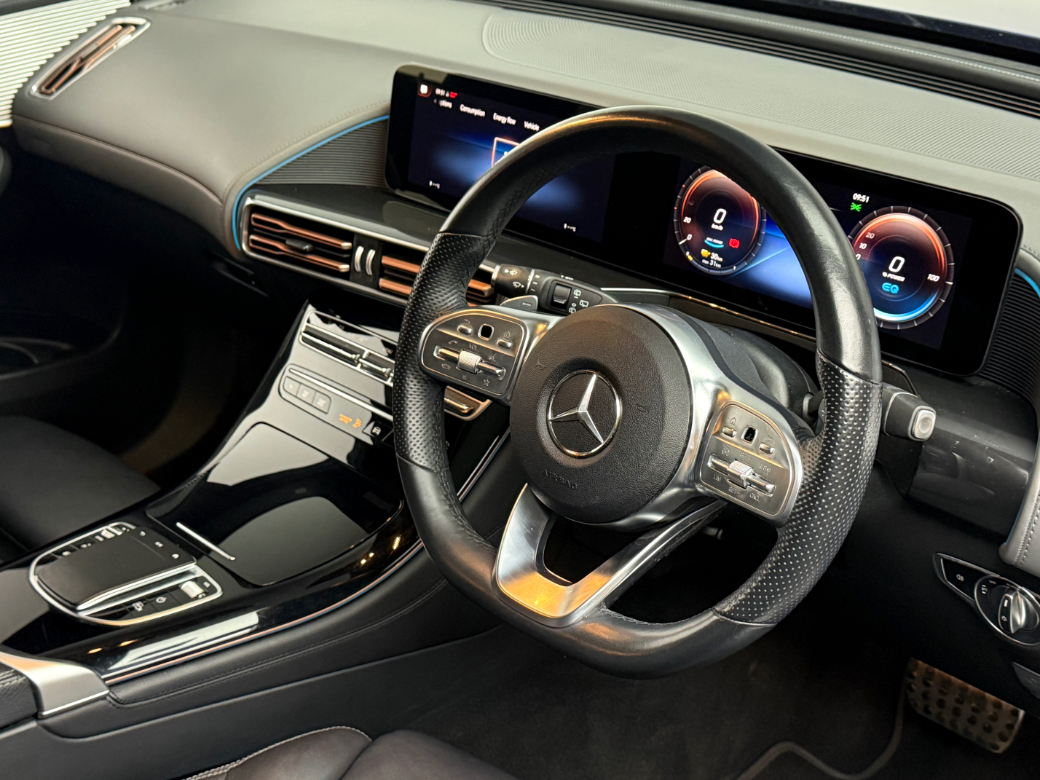 2023 Mercedes-Benz EQC