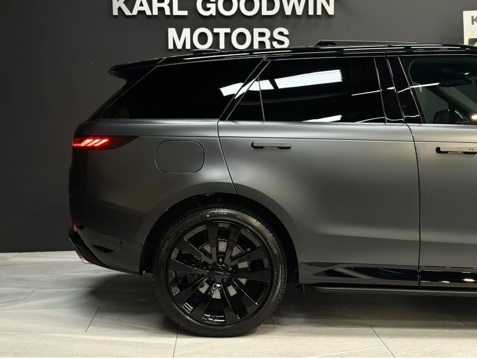 2026 Land Rover Range Rover Sport