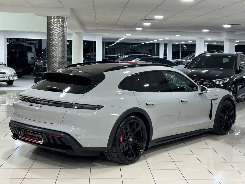 2022 Porsche Taycan