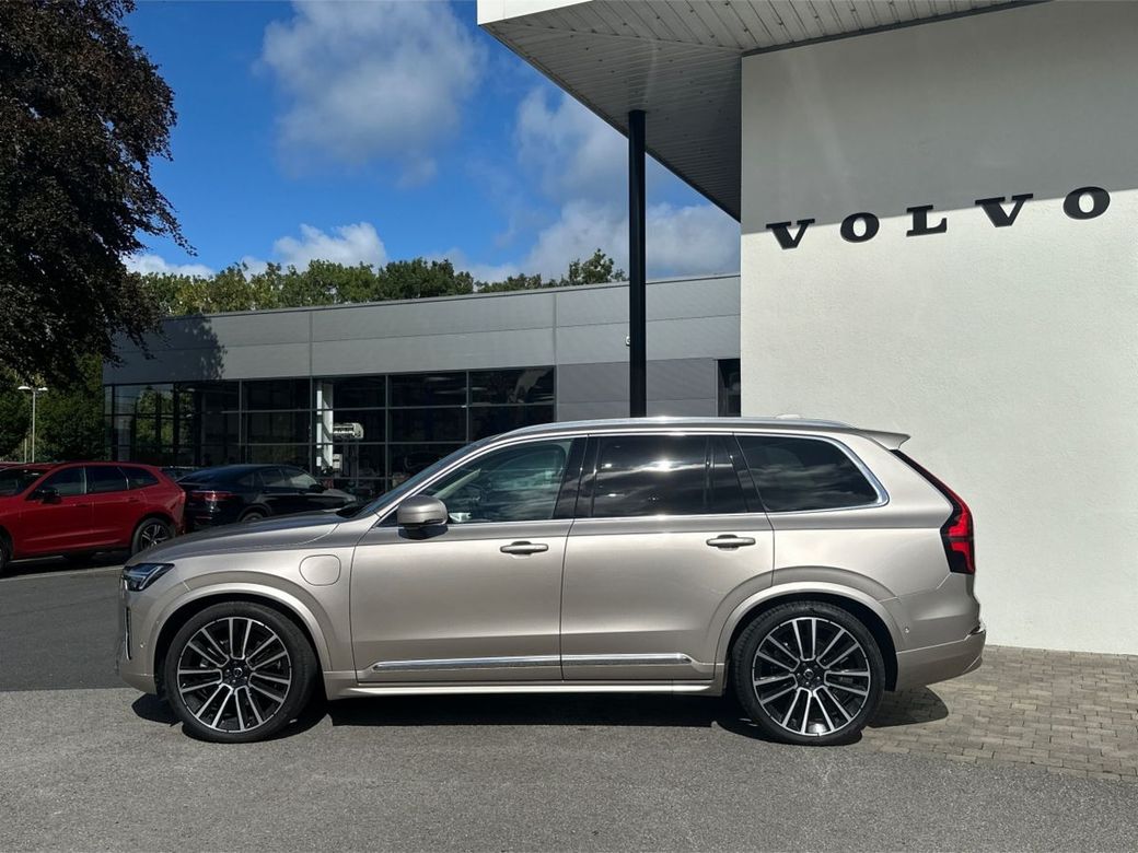2025 Volvo XC90
