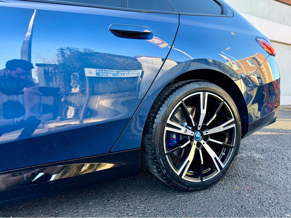 2025 BMW 5 Series