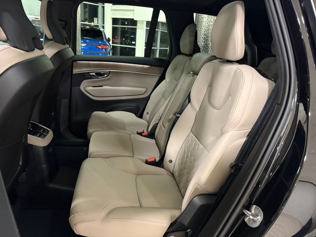 2025 Volvo XC90