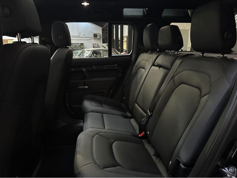 2025 Land Rover Defender