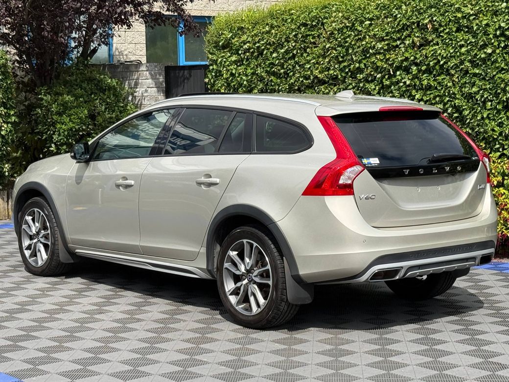2018 Volvo V60