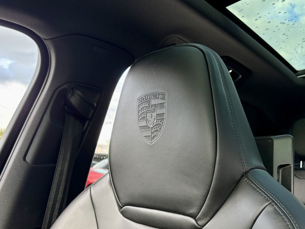 2023 Porsche Cayenne