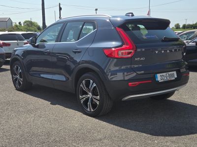 2022 Volvo XC40