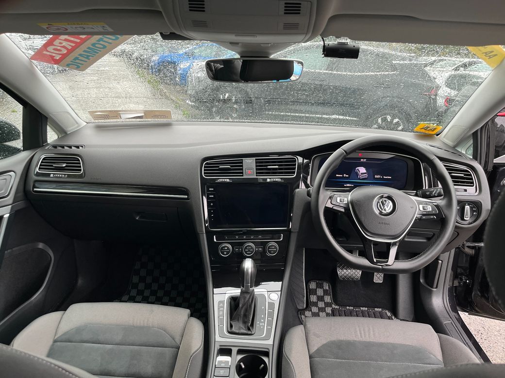 2019 Volkswagen Golf