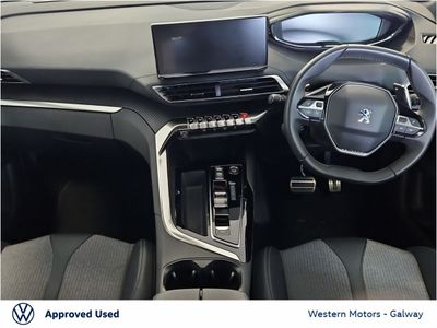 2025 Peugeot 5008