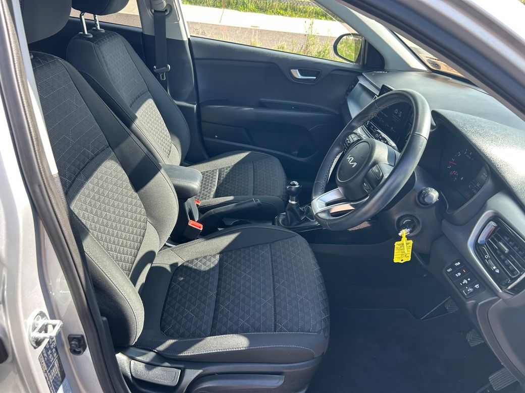 2023 Kia Rio