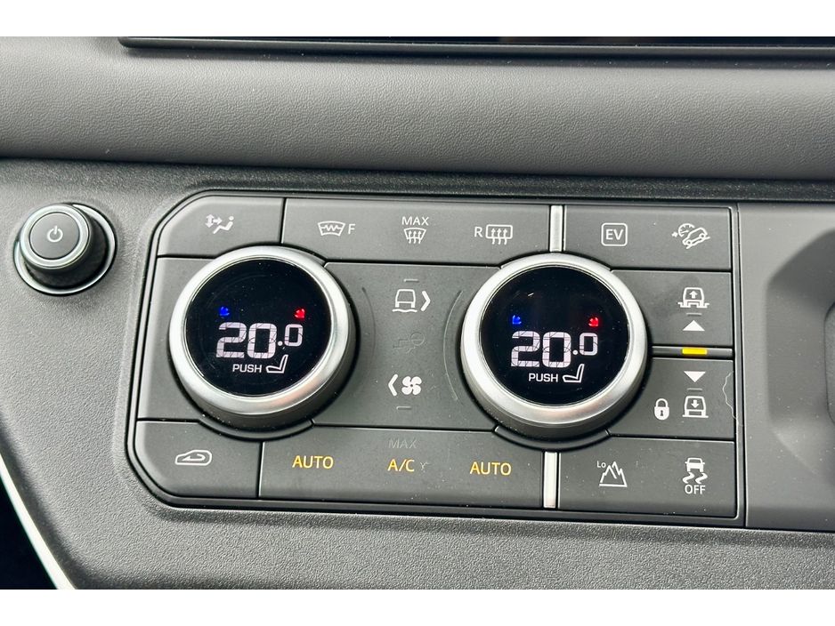 2025 Land Rover Defender