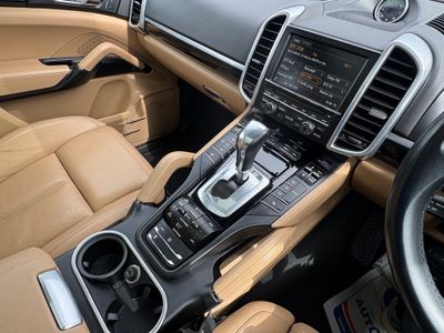 2015 Porsche Cayenne