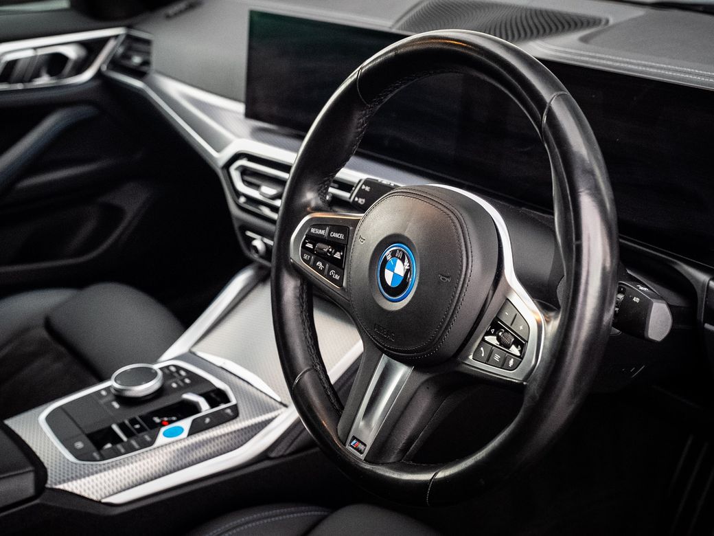 2023 BMW i4