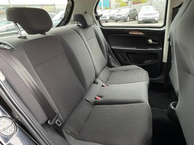 2016 Volkswagen up!