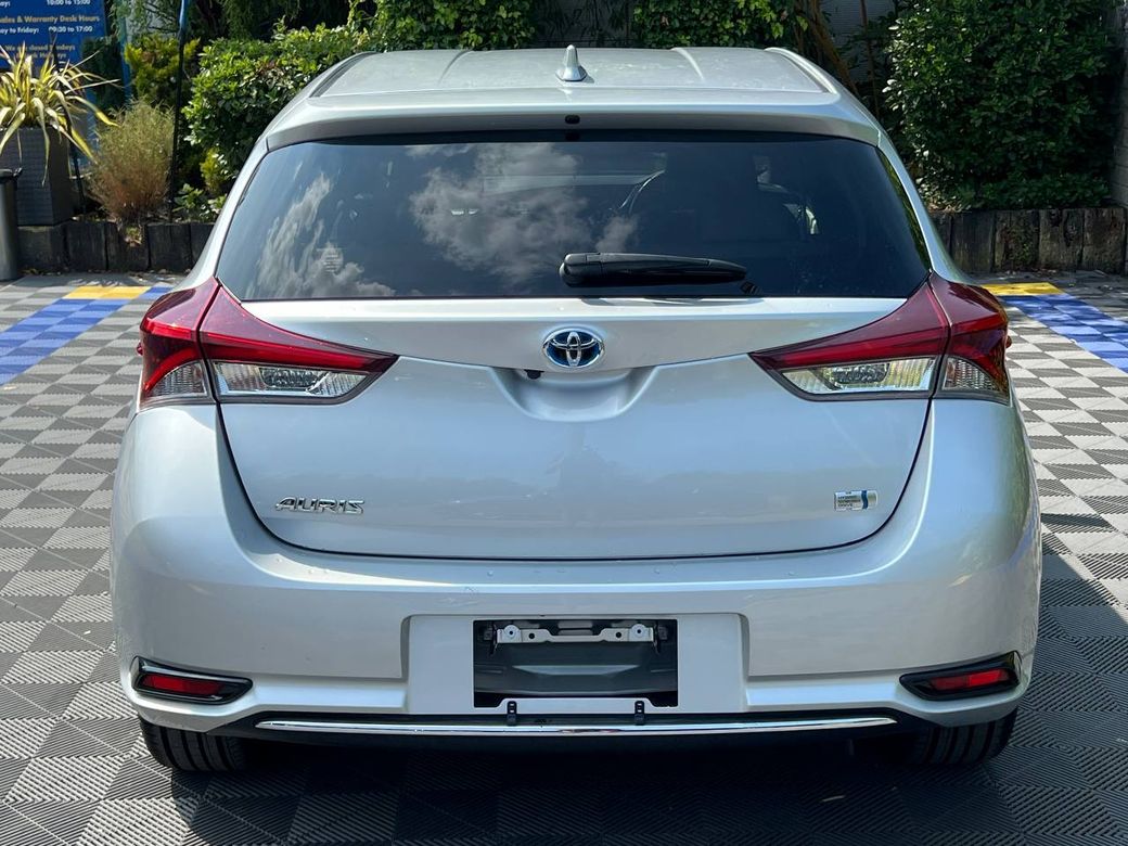 2017 Toyota Auris