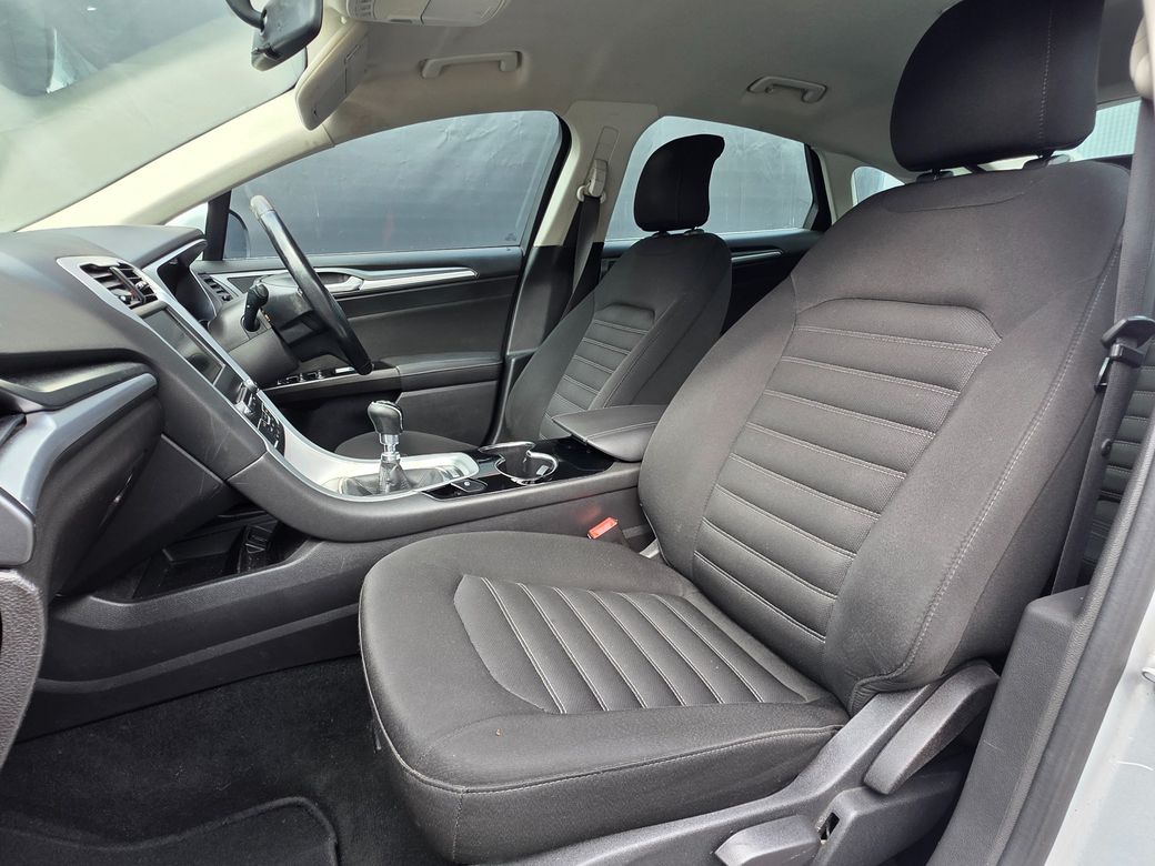 2016 Ford Mondeo