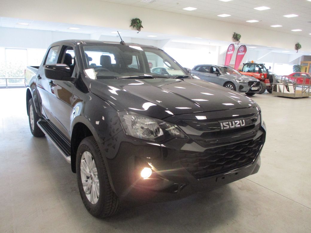 2025 Isuzu D-MAX